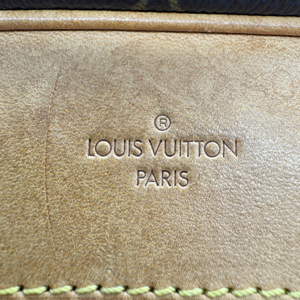 LOUIS VUITTON Brown Monogram Bag - Picture 12 of 16